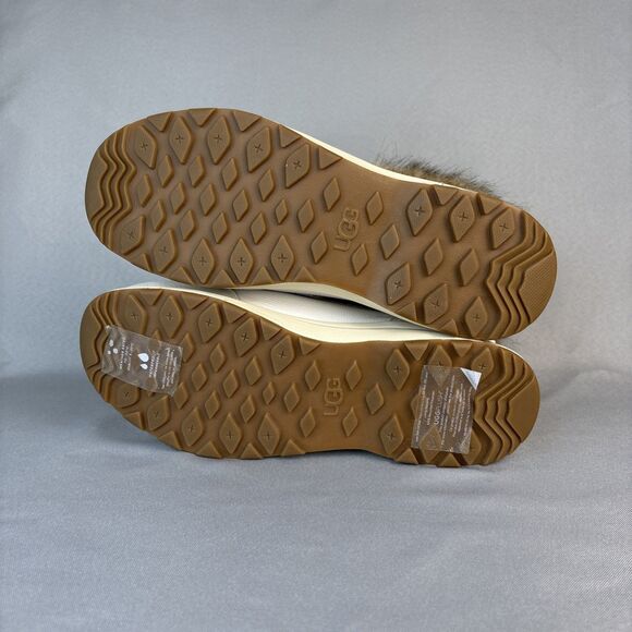 New Womens UGG Snow Boot Adirondack III White Leather Laced Up Fur Cuff $250 10 - Picture 16 of 16